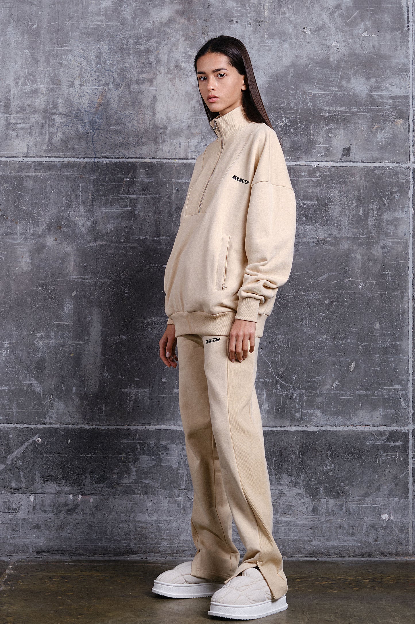 Holly Sweatshirt
