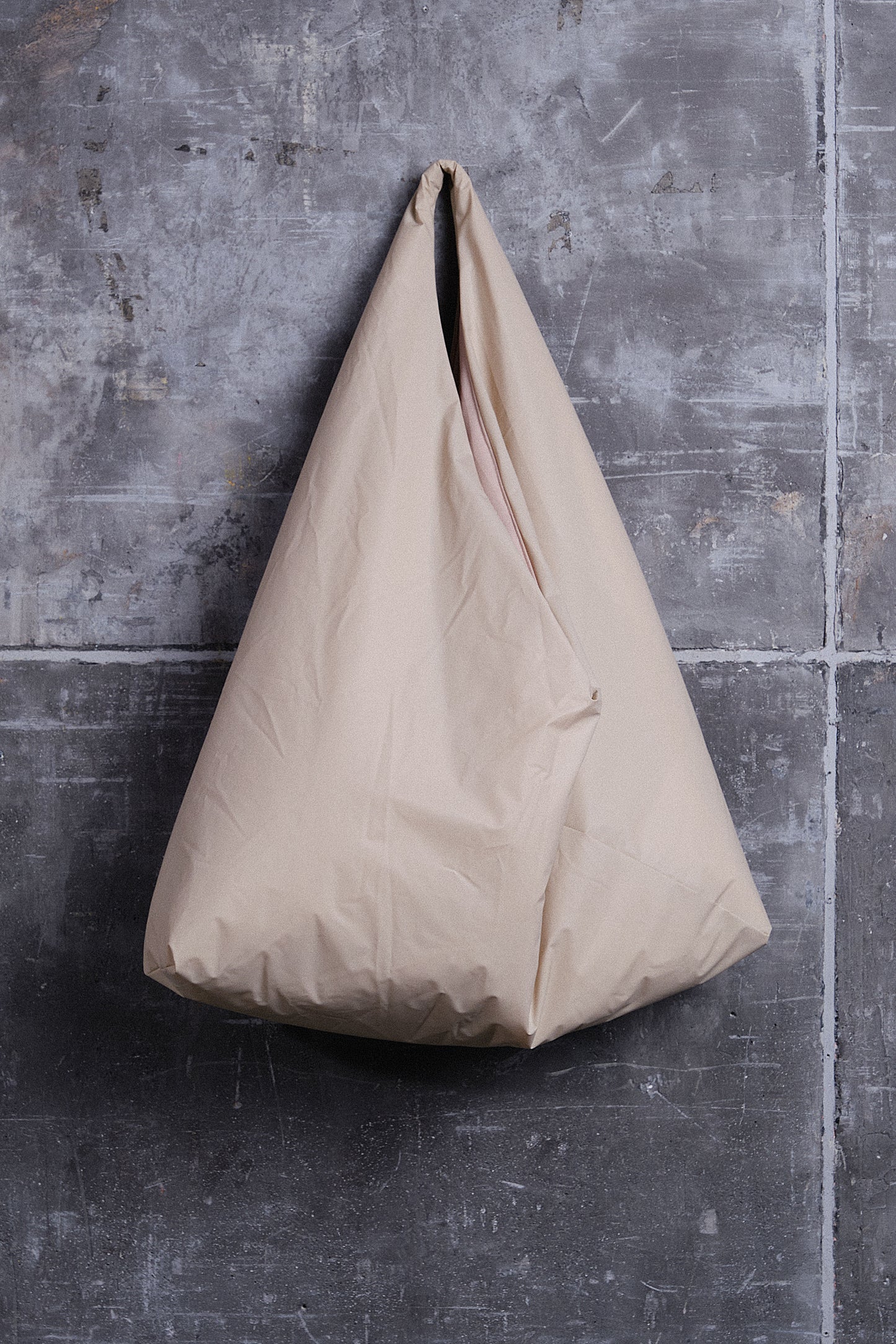 "G" Puff Bag